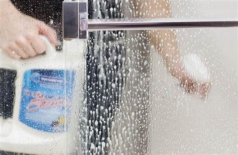 Skip the squeegee: the effectiveness of magic glass cleaning solutions